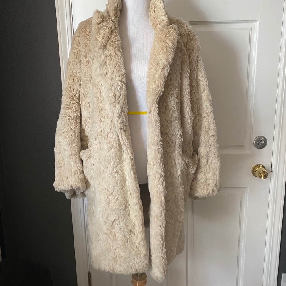 H&M faux fur